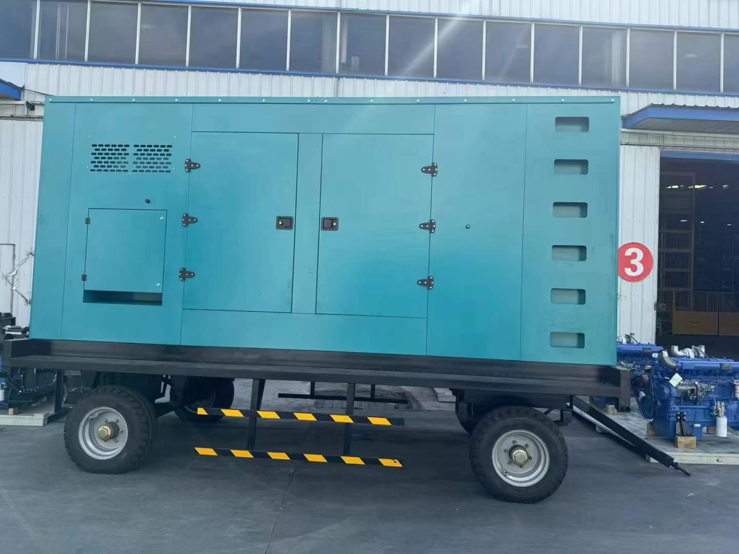 金波乡机油滤清器堵塞后，发动机还能继续使用吗？
